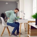 Jak rozluźnić rwę kulszową? Pierwsza pomoc w ostrym bólu